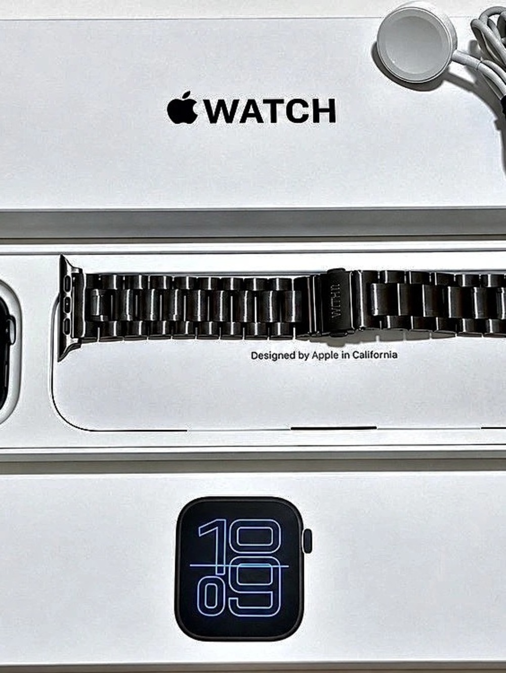 Apple Watch SE 3 GPS + Cellular 44mm Midnight Aluminum 100% Battery + Extras